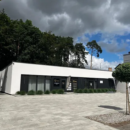 Pod Sosna Zakrzewo (Zlotow)